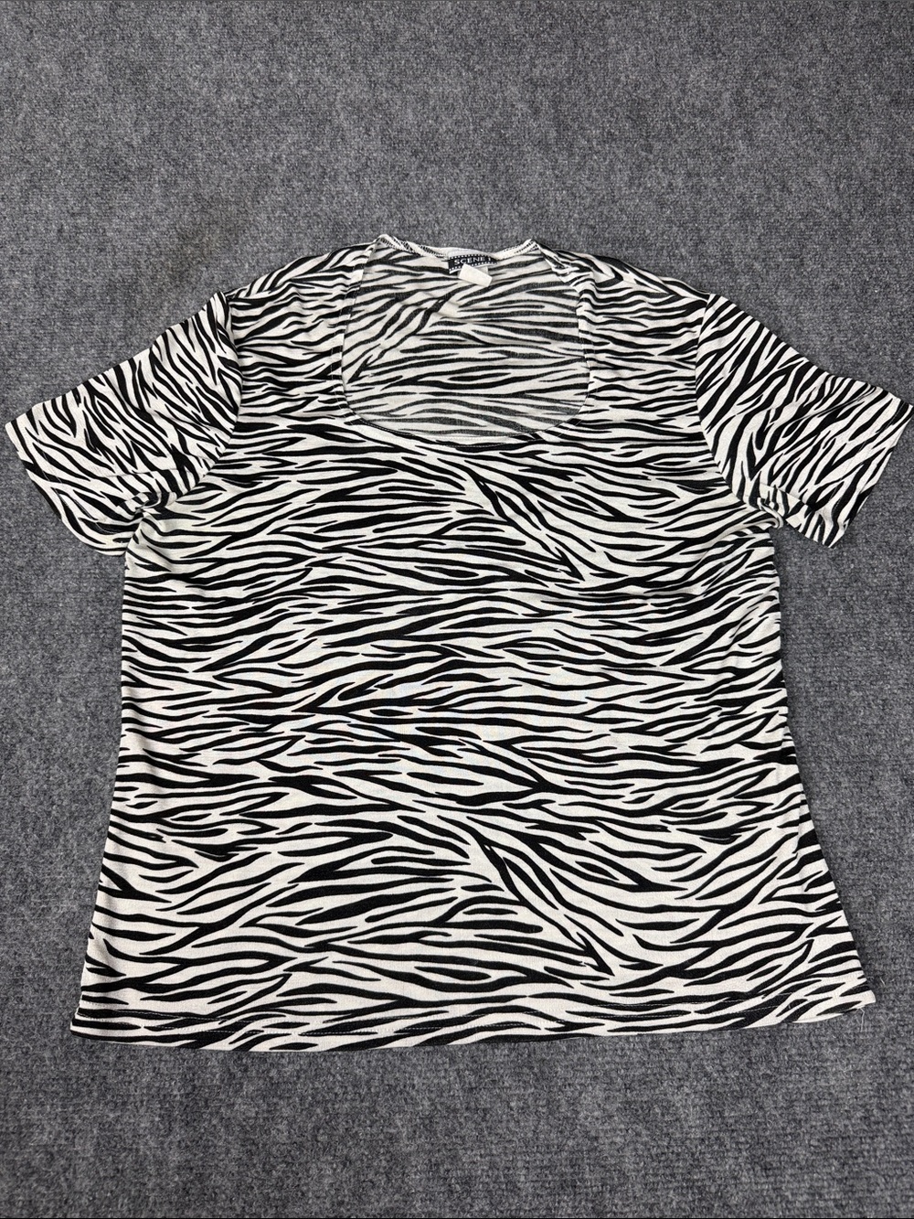 Scene 1 Black & White Zebra Print Short Sleeve Top
